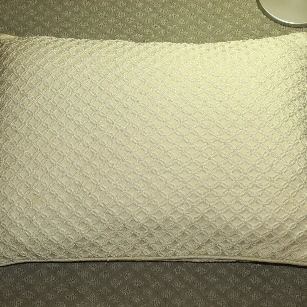 J Queen New York Queen Size Cream Mint Green Jacquard Bedspread & Pillows